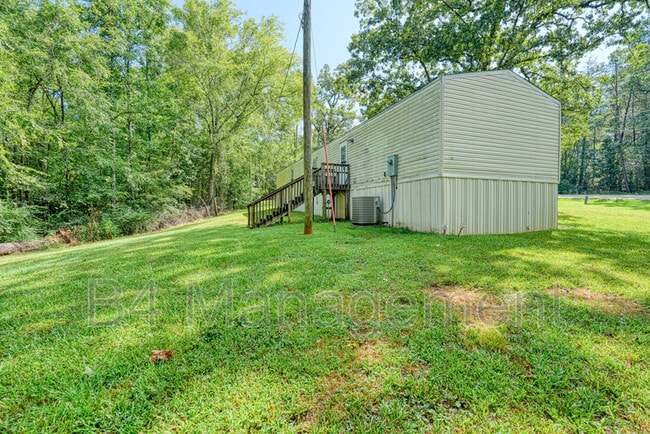 Building Photo - 242 Dutchman Creek Road