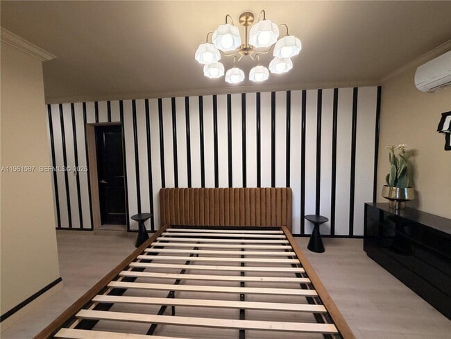 Building Photo - 920 SW 50th Ave