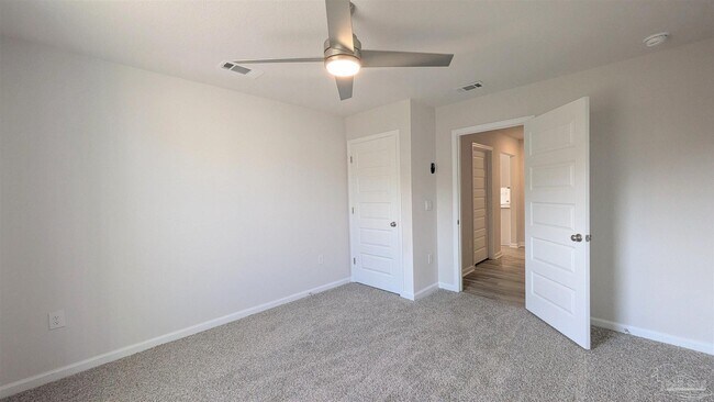 Building Photo - 9294 Tara Cir