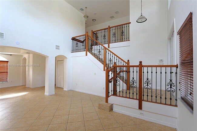 Building Photo - 3001 SW 156th Ave
