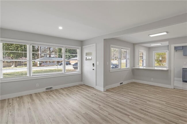 Building Photo - 1808 Brewer Blvd SW