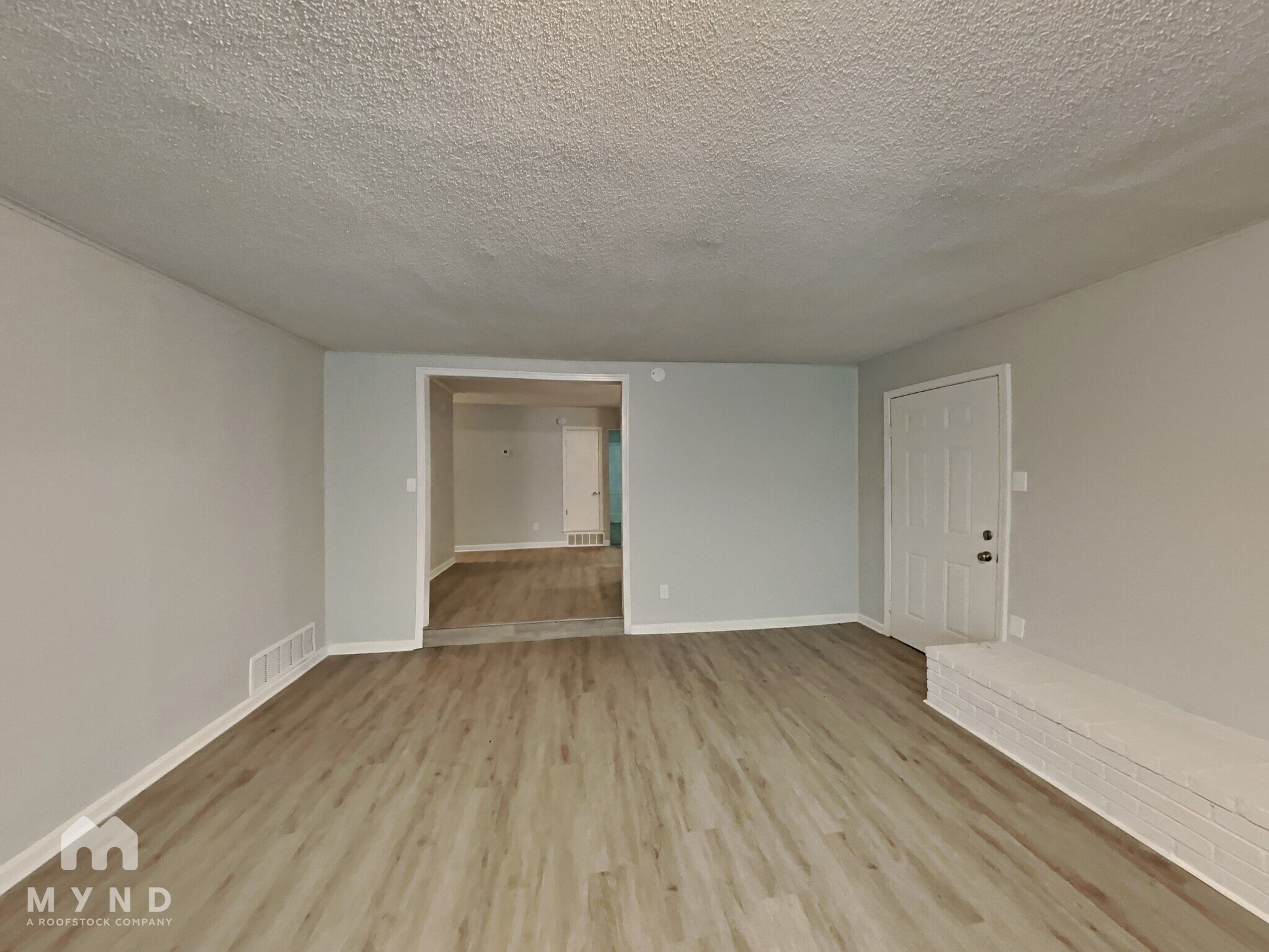 Building Photo - 3775 Emerson Ave