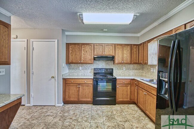 Building Photo - 11105 Largo Dr
