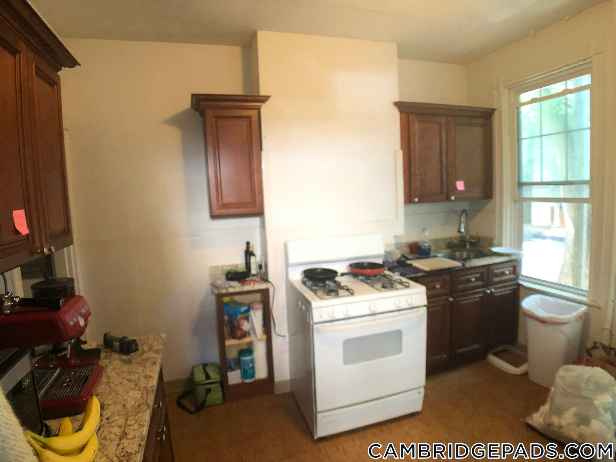 Building Photo - 17 Putnam Ave