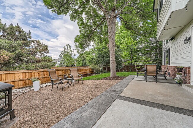 Building Photo - 16352 Parkside Dr