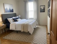 Building Photo - 3431 Ridge Ave