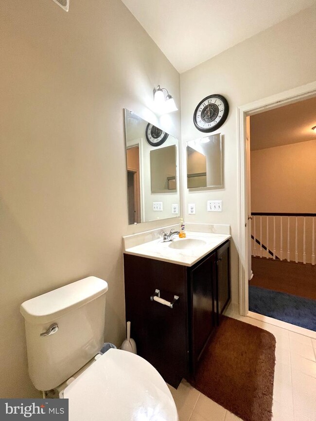 Building Photo - 23814 Hopewell Manor Terrace
