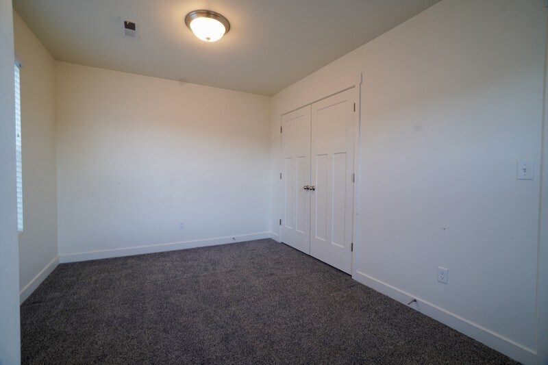 Building Photo - 14864 Diorite Ct