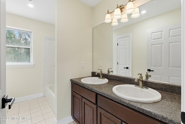 Building Photo - 1217 Wilkinson Dr