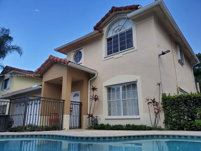 Building Photo - 5764 NW 98 Pl