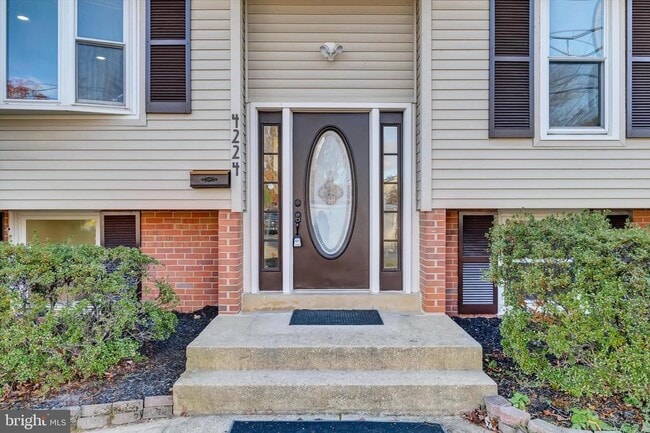 Building Photo - 4224 Kinmount Rd