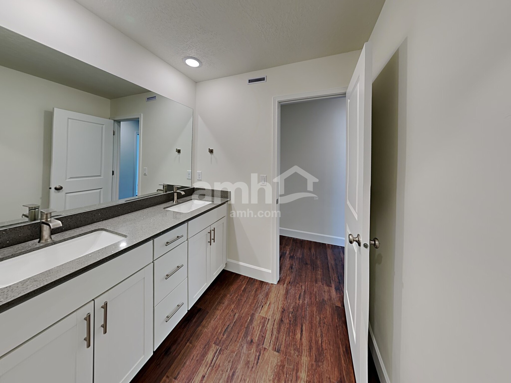 Building Photo - 6084 W Copper Hawk Dr