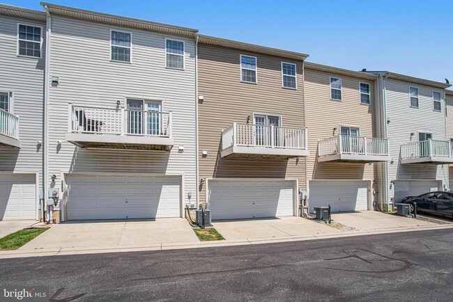Building Photo - 2607 Egret Way