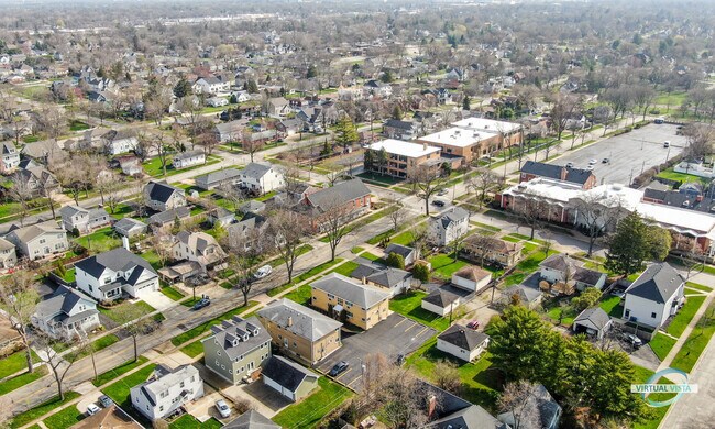 Building Photo - 517 Prairie Ave