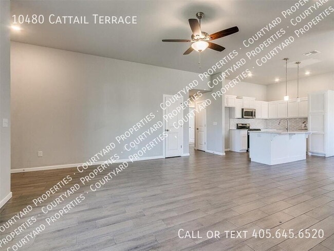 Building Photo - 10480 Cattail Ter