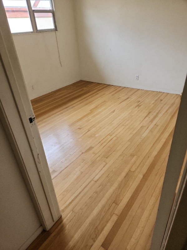 Building Photo - 7150 W 85th St