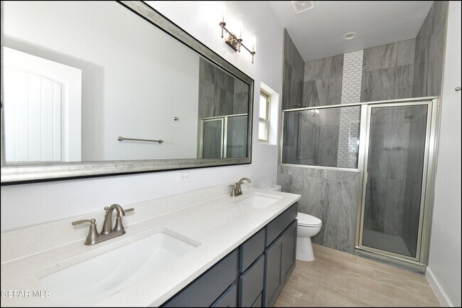 Building Photo - 142 Ruth Trl