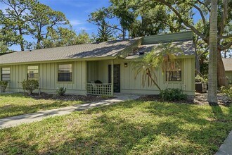 Building Photo - 5080 Barrington Cir
