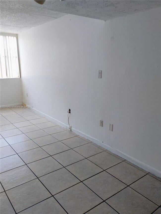 Building Photo - 6045 NW 186th St