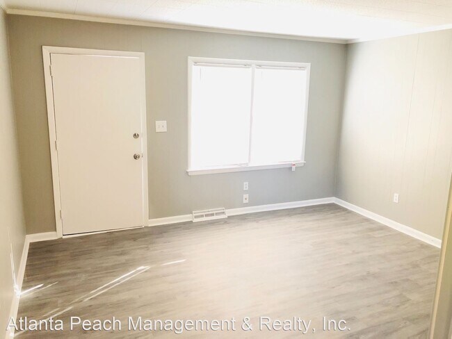 Building Photo - 2 br, 1 bath House - 987 Pine Street