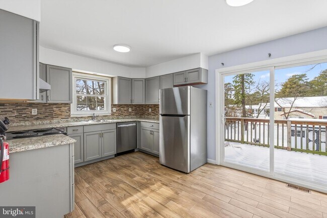 Building Photo - 202 Manahawkin Trail