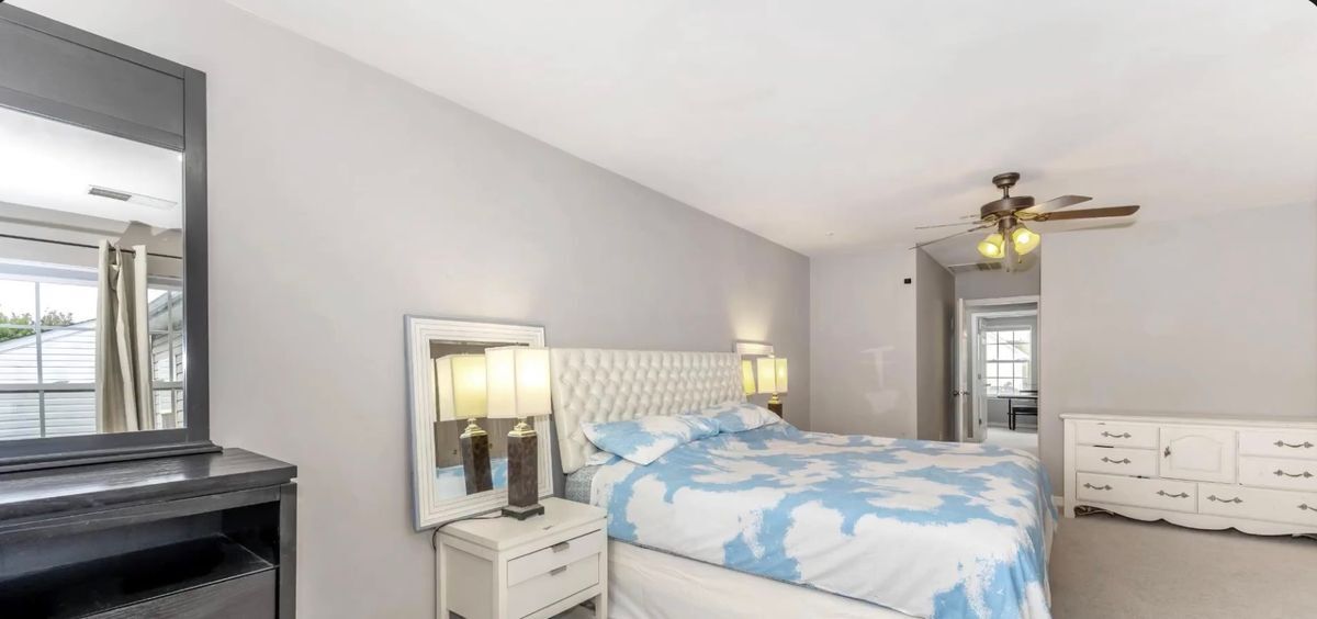 Building Photo - 639 Tivoli Rd