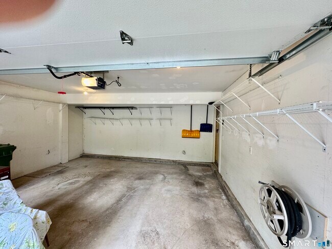 Building Photo - 58 Uplands Way
