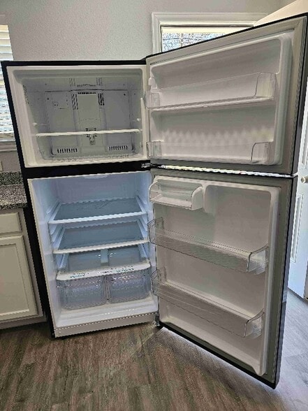 Building Photo - 1602 M Ave