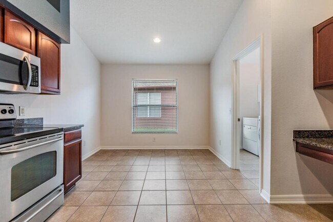 Building Photo - 30120 Sotogrande Loop
