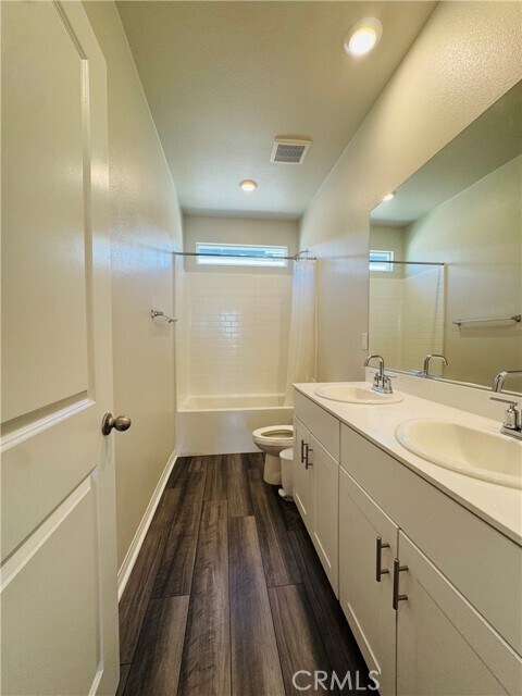 Building Photo - 15566 Raptor Rd