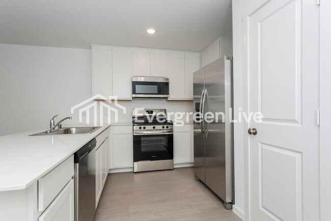 Building Photo - 10504 Desert Hawk Cir