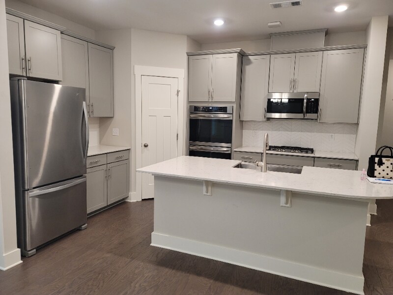 Building Photo - 1594 Drakes Creek Rd