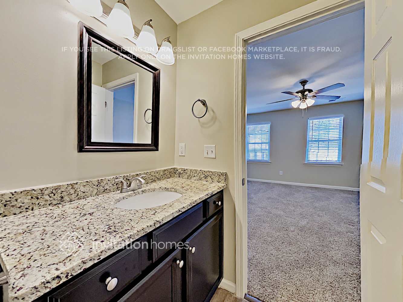 Building Photo - 15181 Tracy Beth Rd