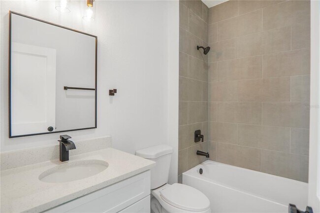 Building Photo - 2653 SW 176 Lp
