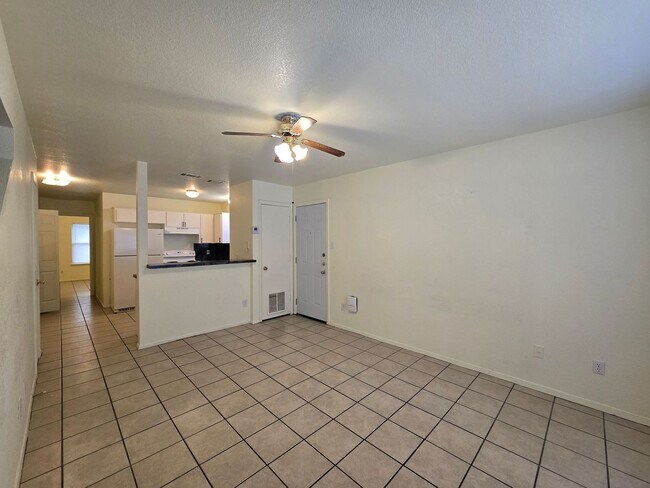 Building Photo - 3902 Old FM 440 Rd