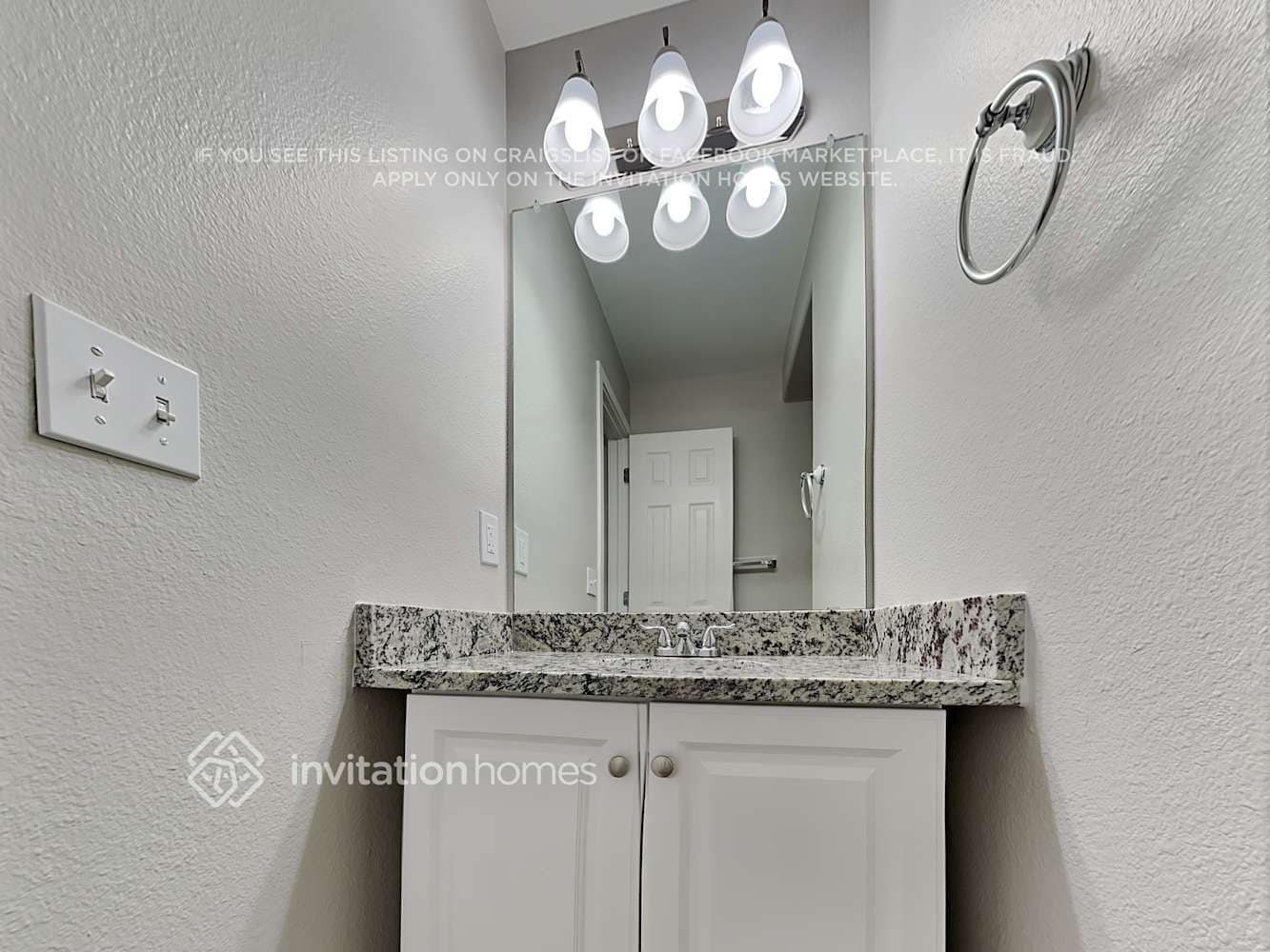 Building Photo - 8267 Plower Ct