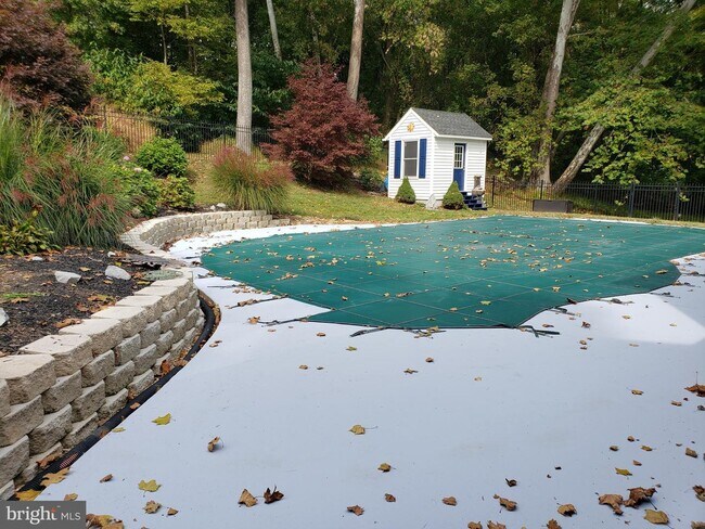 Building Photo - 70 Elk Run Estates Dr
