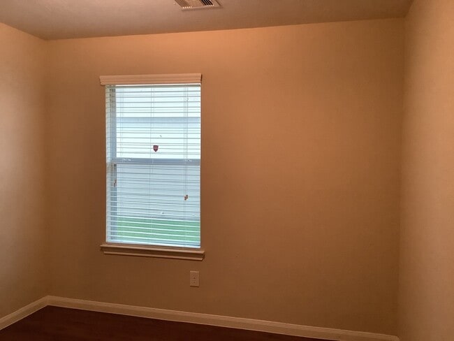 Building Photo - 6019 Brenwood Trails Ln