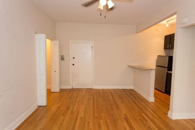 Building Photo - 4644 N Paulina St