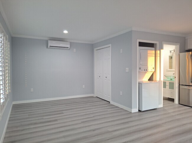 Building Photo - 12514 Brent St