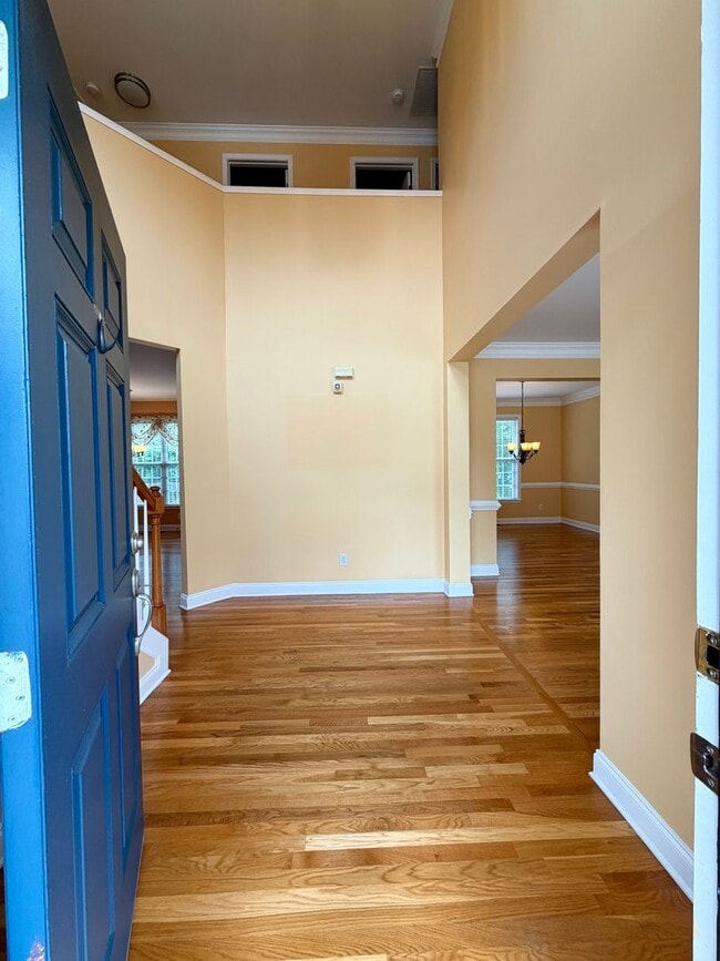 Building Photo - Stunning 5BR Retreat in Gated Village at Telfair