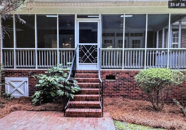 Building Photo - 7 Miles Park Ct