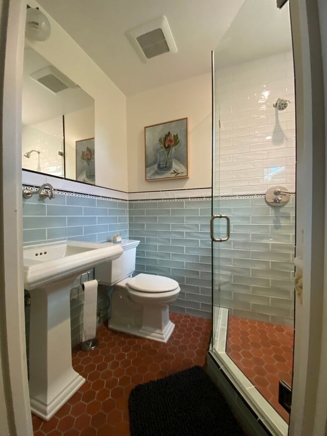Building Photo - Spanish Charmer in the Village of Downtown Ojai