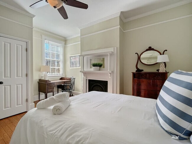 Building Photo - 209 W Bolton St