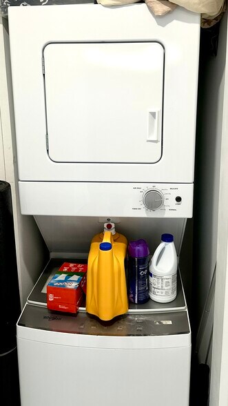 Building Photo - 55 SW 9th St