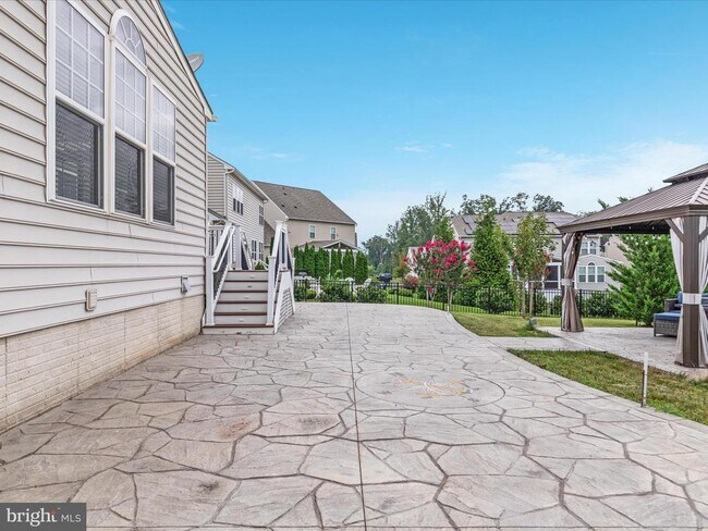 Building Photo - 6684 Muir Dr