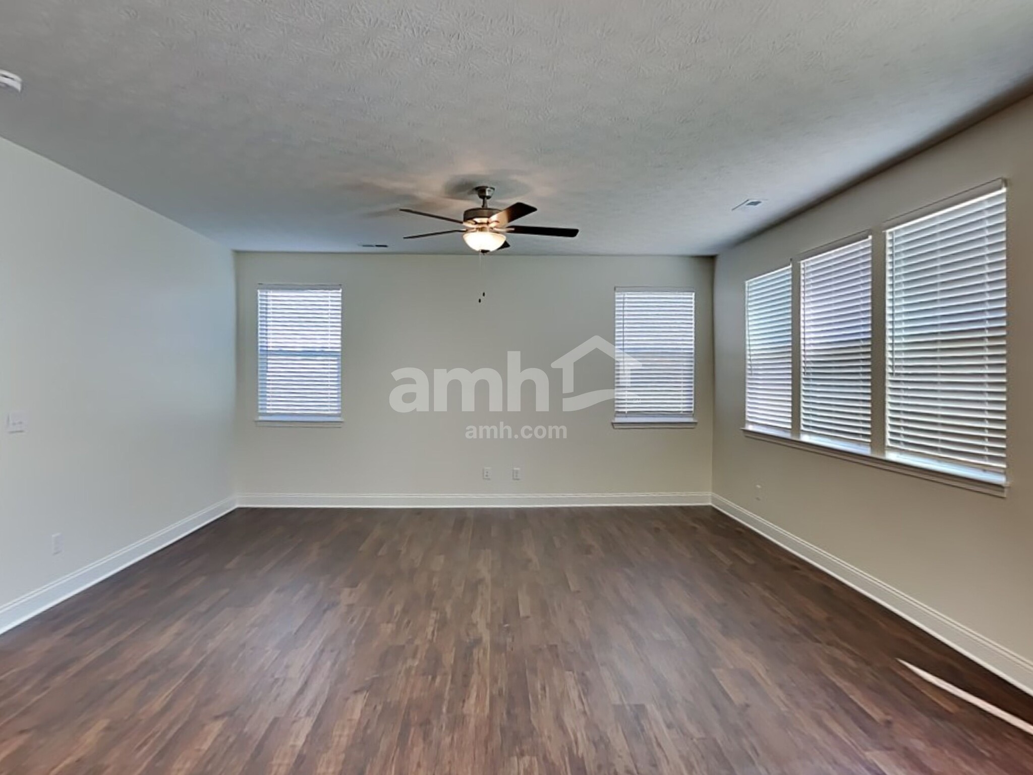 Building Photo - 12590 Dardevle Ln