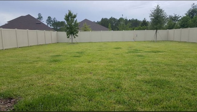 Building Photo - 26 Valley Grove Dr