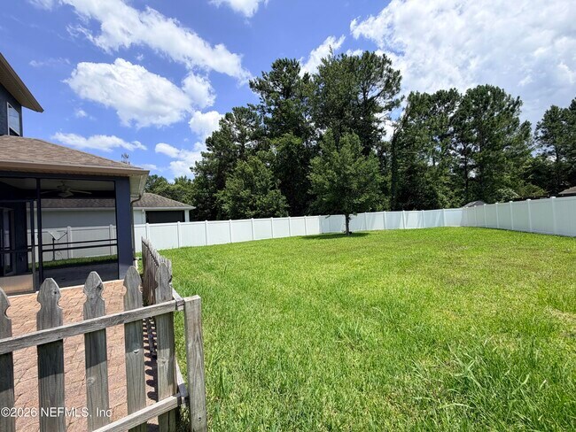 Building Photo - 15991 Baxter Creek Dr