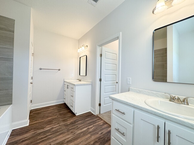 Building Photo - 109 Wymberly Rd